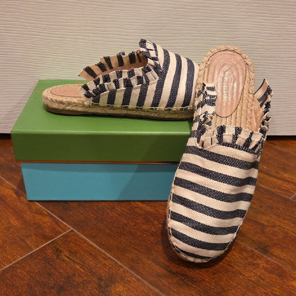 Kate Spade Black and Cream Canvas Shoes Laila